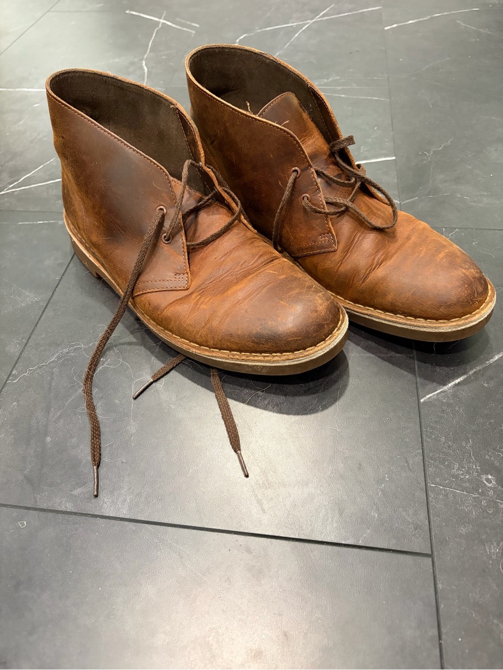 Clarks Men’s Brown Leather Chukka Boots